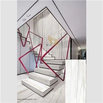 پله های سنگی متخلخل طلایی Arabescato